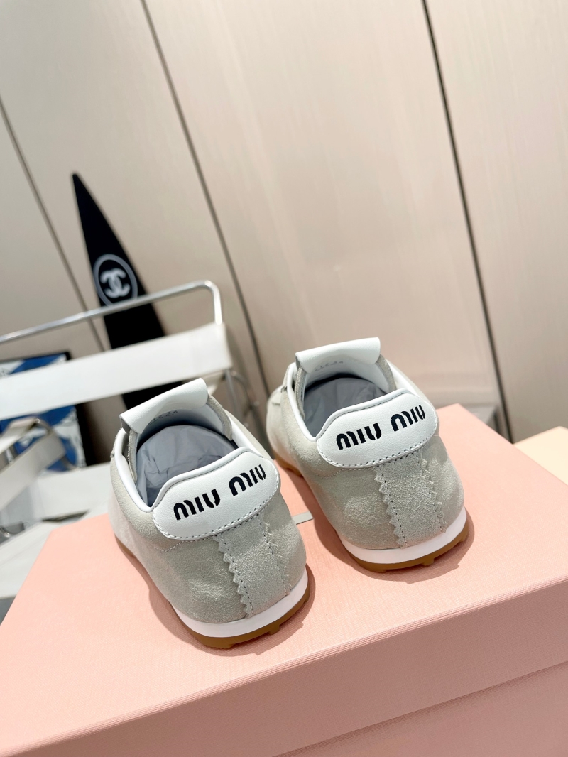 Miu Miu Casual Shoes